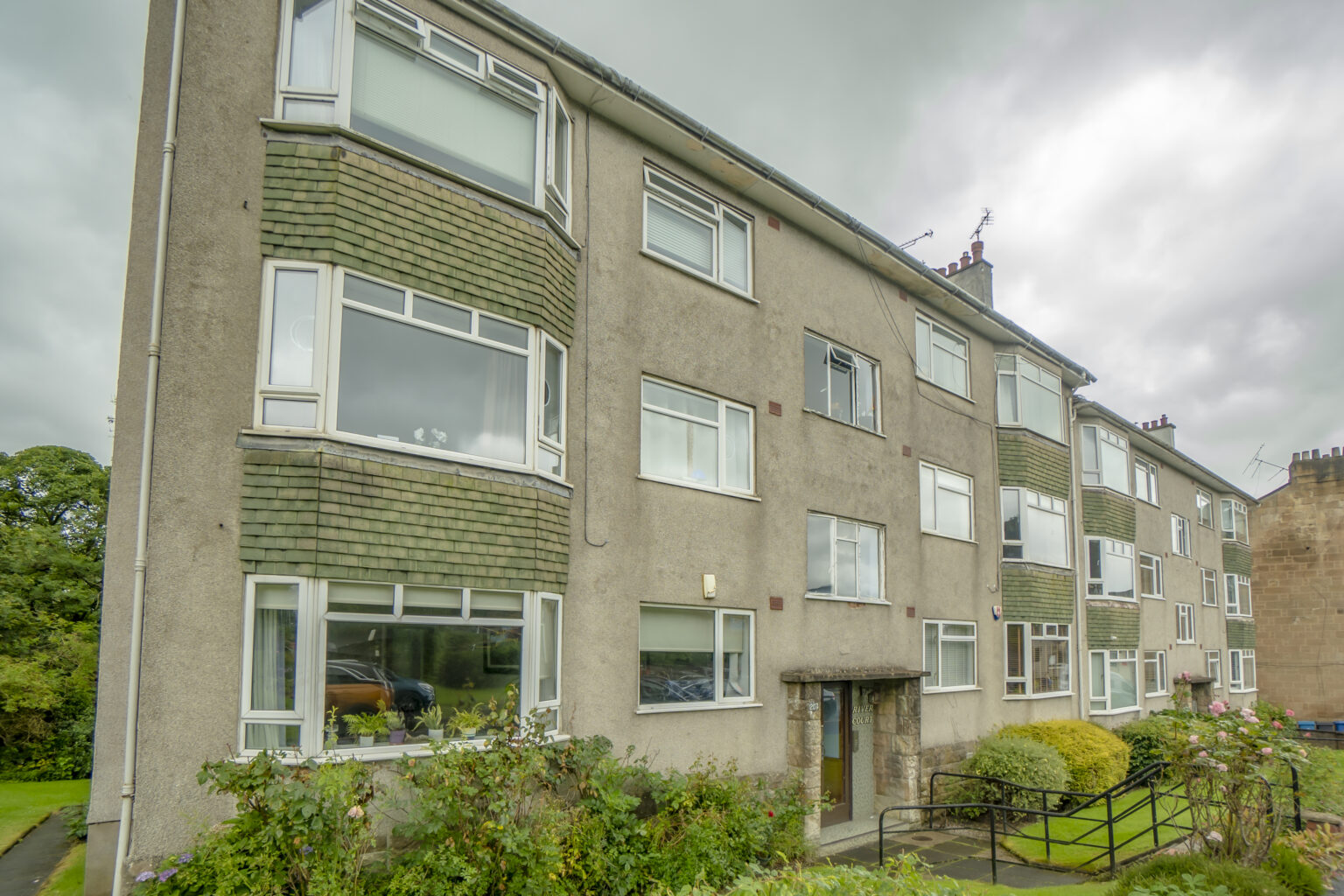 River Court, Busby Thomson Residential