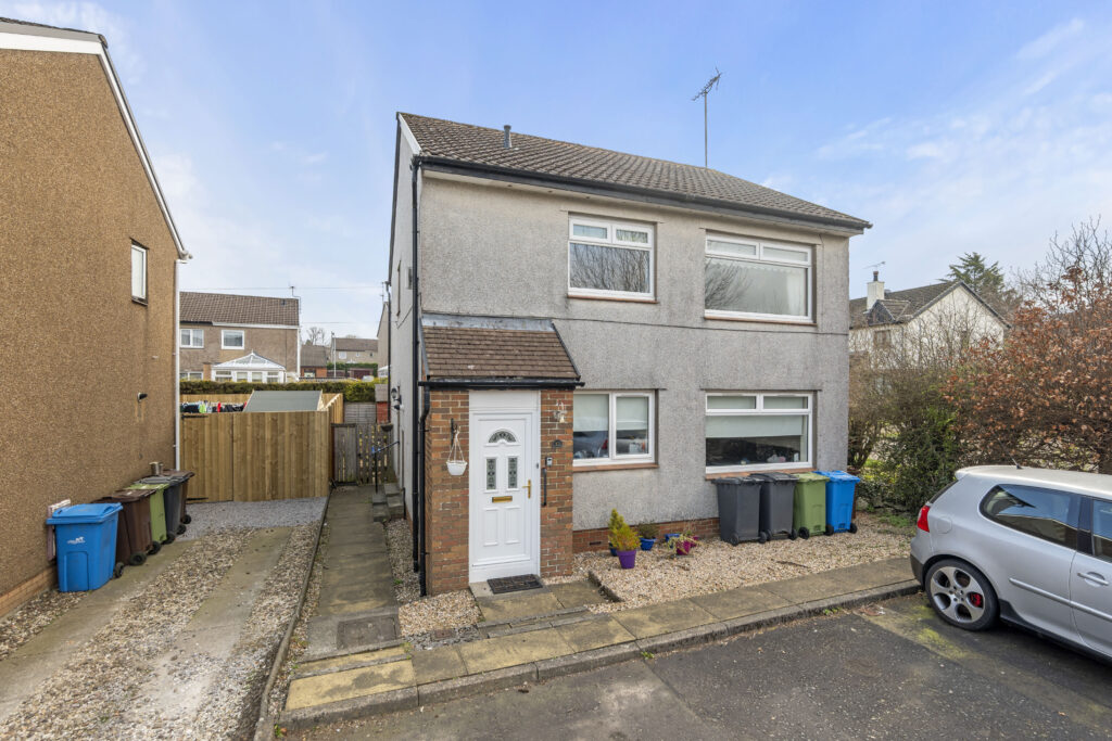 Monkton Gardens, Newton Mearns